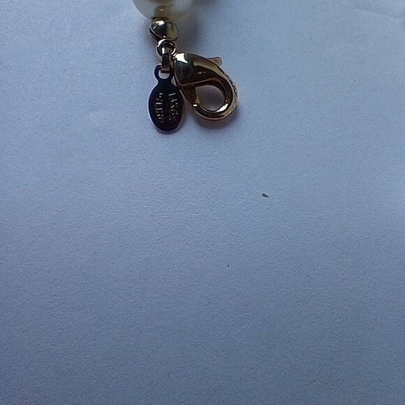 Lot 13 Vintage Faux Pearl Necklaces, Some signed, Gold Plated, Filled - Picture 8 of 11